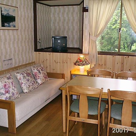 Country Inn Canadian House Myoko Exterior photo